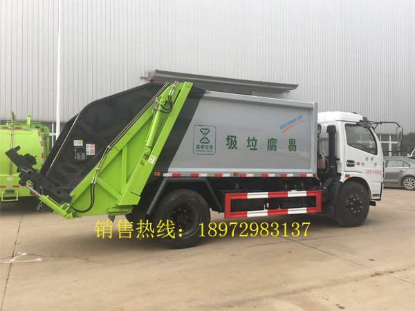 国六东风8方分类垃圾转运车