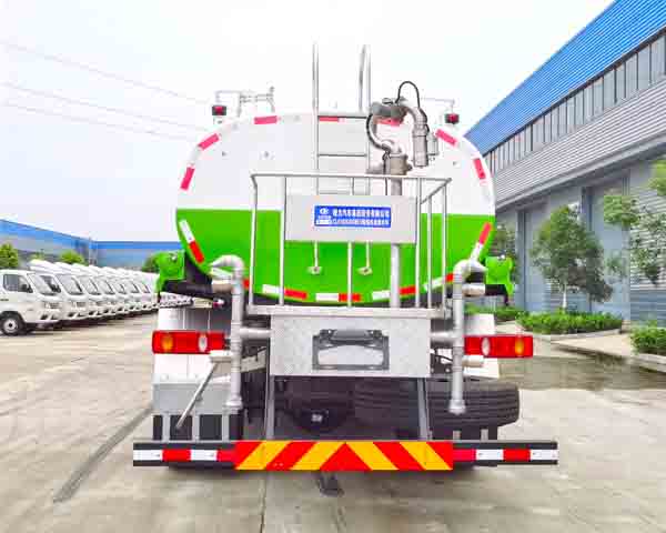 程力牌CL5182GSSBEV型纯电动洒水车